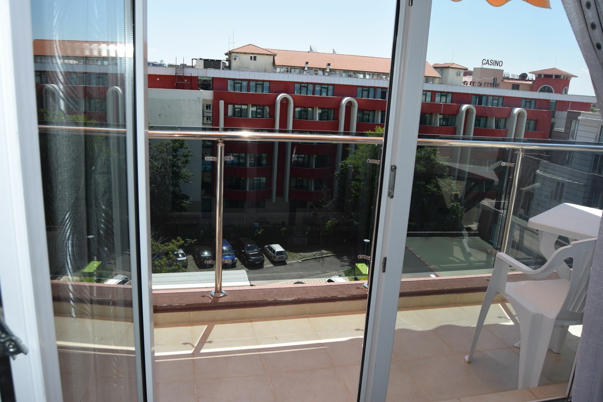 Admiral Plaza Διαμέρισμα *